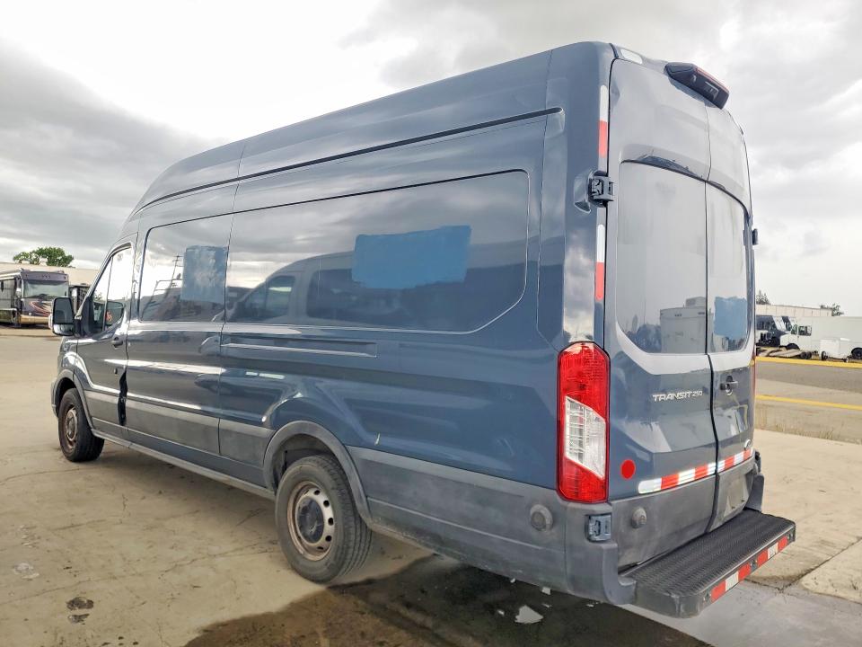 2020 Ford Transit მანქანა იყიდება აუქციონზე, vin: 1FTBR3X89LKB26877, აუქციონის ნომერი: 54009166