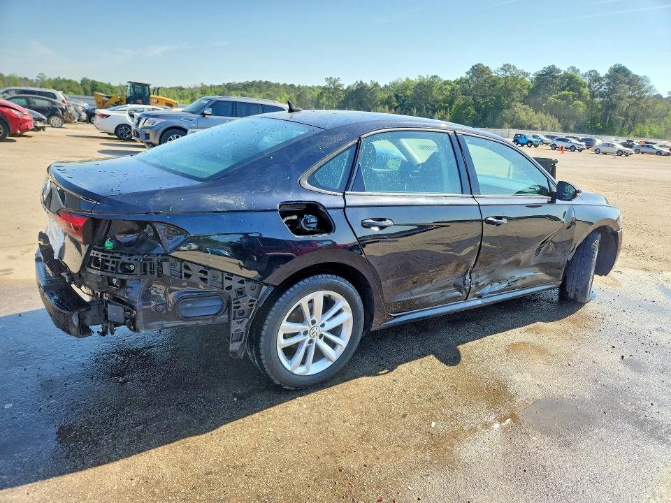 50122216 :رقم المزاد ، 1VWAA7A30MC002075 vin ، 2021 Volkswagen Passat مزاد بيع
