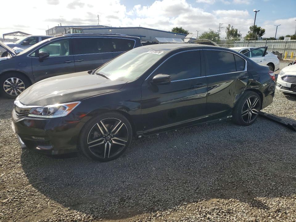 Продажа на аукционе авто 2017 Honda Accord, vin: 1HGCR2F59HA174366, номер лота: 51378076
