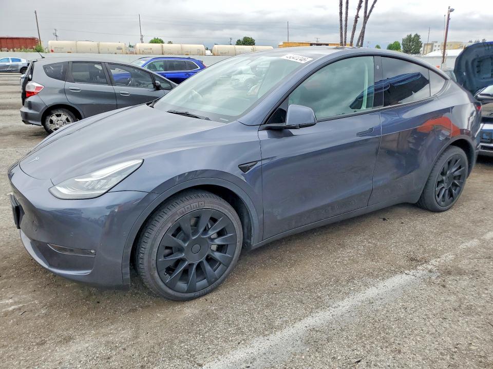 2022 Tesla Model Y მანქანა იყიდება აუქციონზე, vin: 7SAYGDEE8NF508156, აუქციონის ნომერი: 49341246