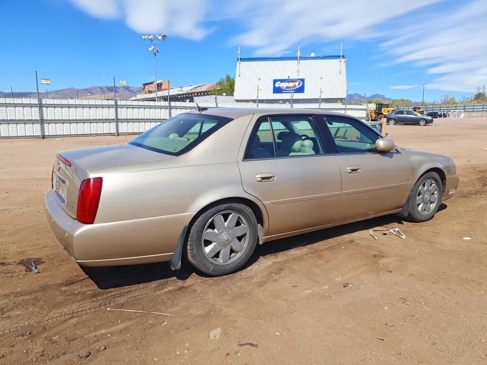 48452436 :رقم المزاد ، 1G6KF579X5U188439 vin ، 2005 Cadillac Deville مزاد بيع