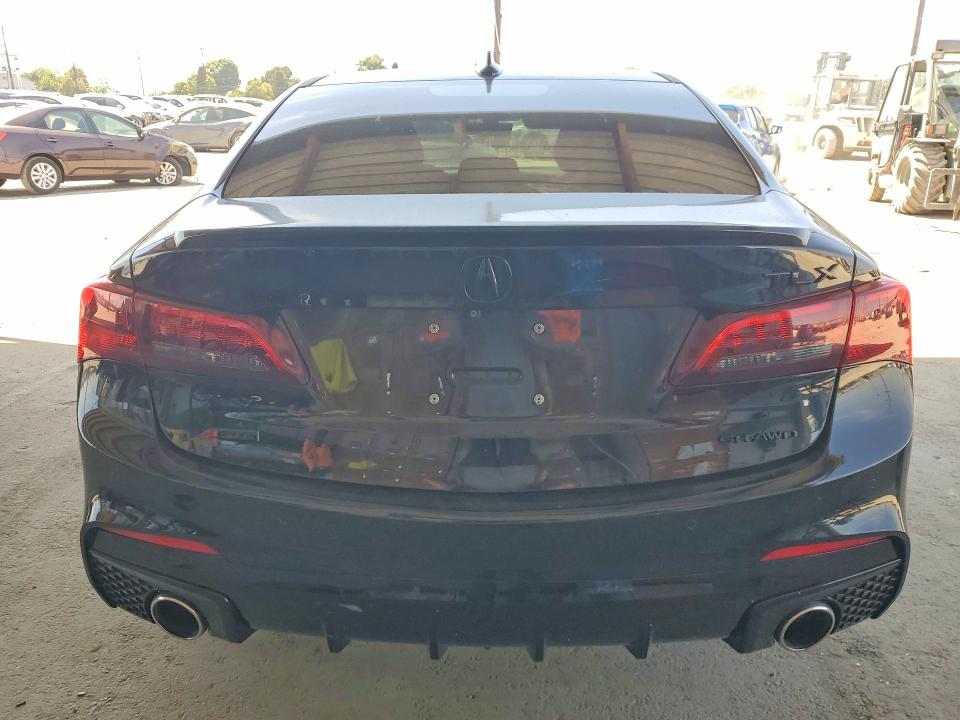50955646 :رقم المزاد ، 19UUB3F60KA003715 vin ، 2019 Acura Tlx مزاد بيع