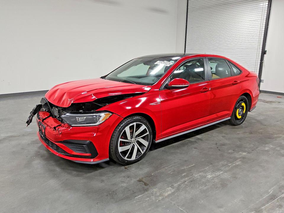 48253896 :رقم المزاد ، 3VW5T7BU5KM196035 vin ، 2019 Volkswagen Jetta مزاد بيع