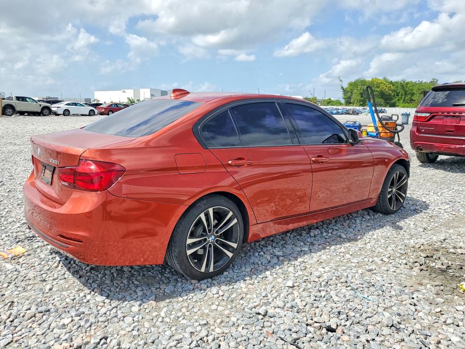 Продажа на аукционе авто 2018 Bmw 330, vin: WBA8B9C55JEE81957, номер лота: 49388976