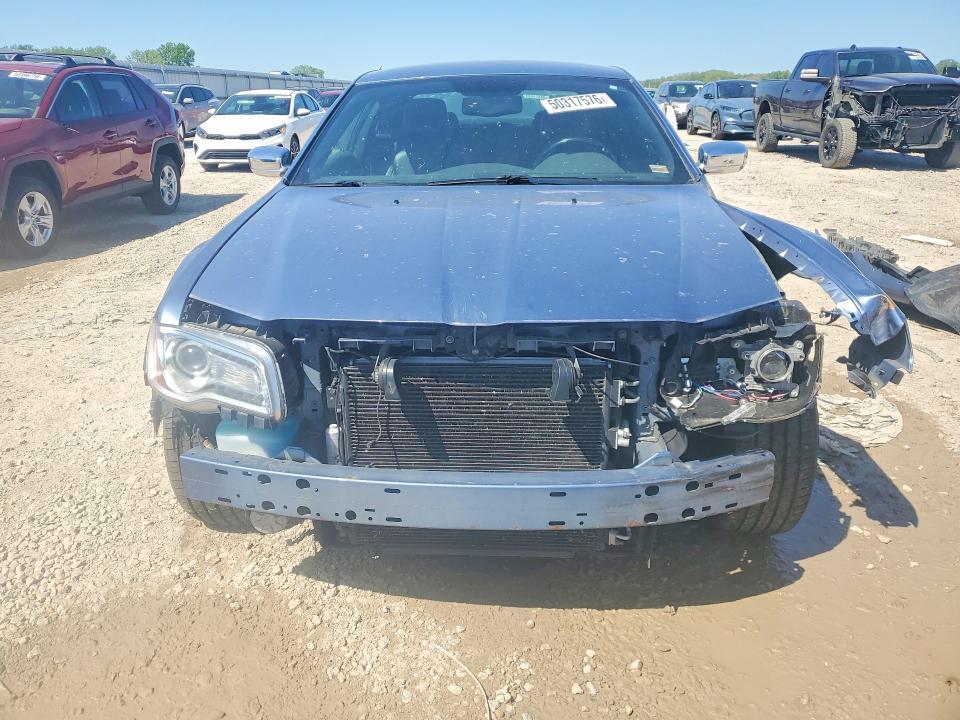 50317576 :رقم المزاد ، 2C3CA5CG5BH585497 vin ، 2011 Chrysler 300 مزاد بيع