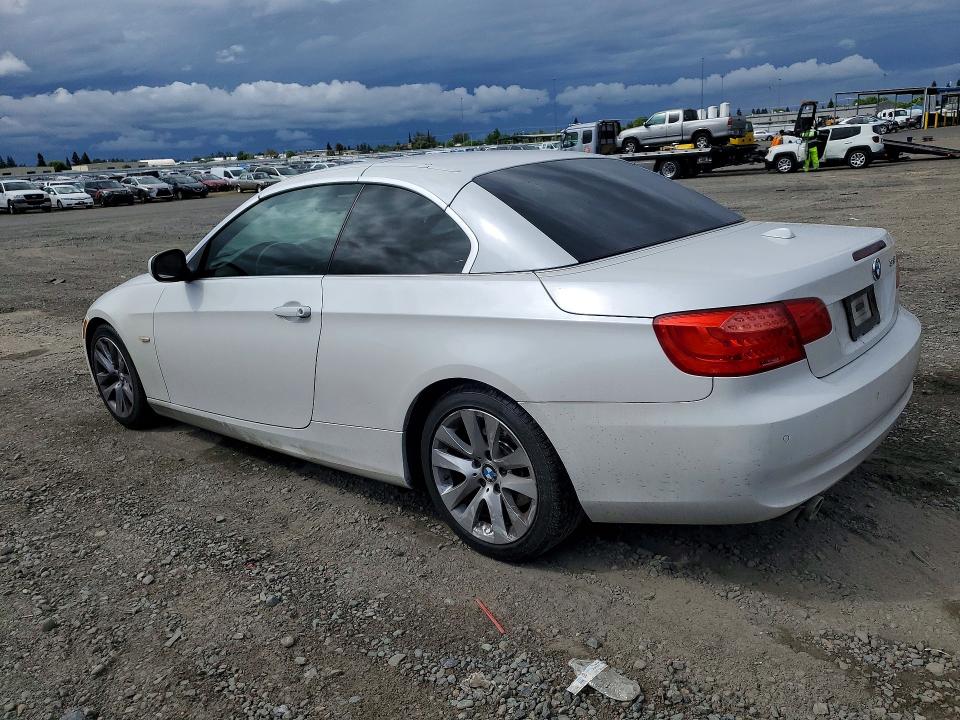 2013 Bmw 328 მანქანა იყიდება აუქციონზე, vin: WBADW7C51DE734264, აუქციონის ნომერი: 49311986