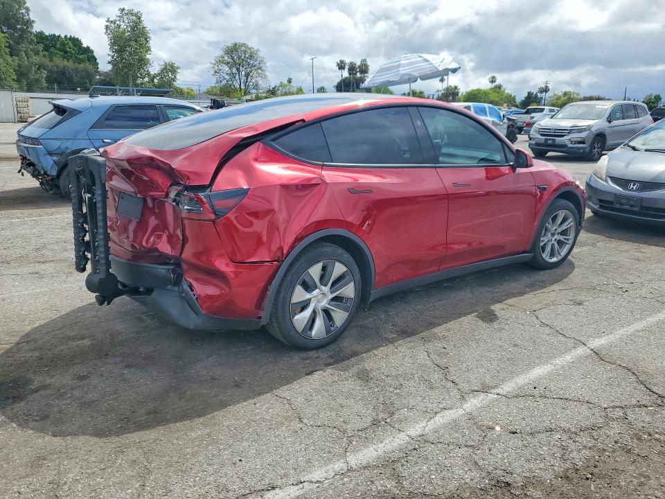 2024 Tesla Model Y მანქანა იყიდება აუქციონზე, vin: 7SAYGDED3RF006121, აუქციონის ნომერი: 50196486