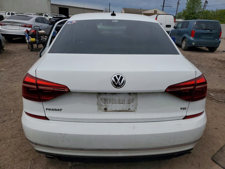 Aukcja sprzedaży 2018 Volkswagen Passat, vin: 1VWAA7A38JC014857, numer aukcji: 51414196