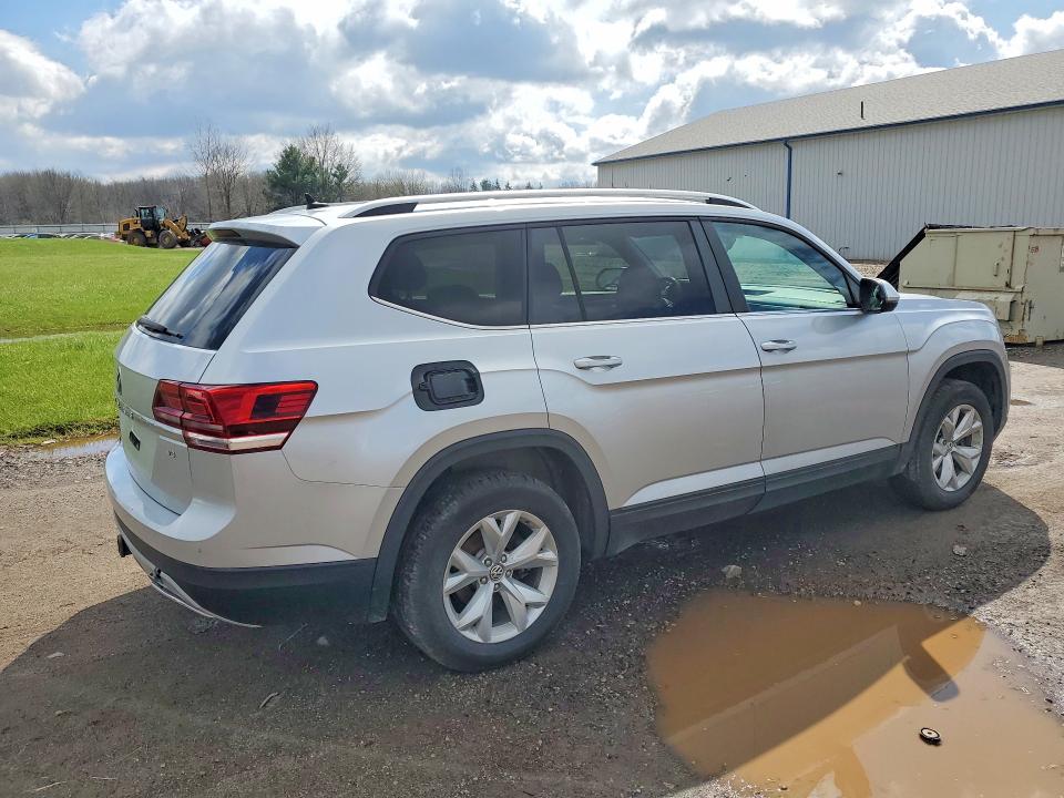 48770756 :رقم المزاد ، 1V2LR2CA6JC543287 vin ، 2018 Volkswagen Atlas مزاد بيع