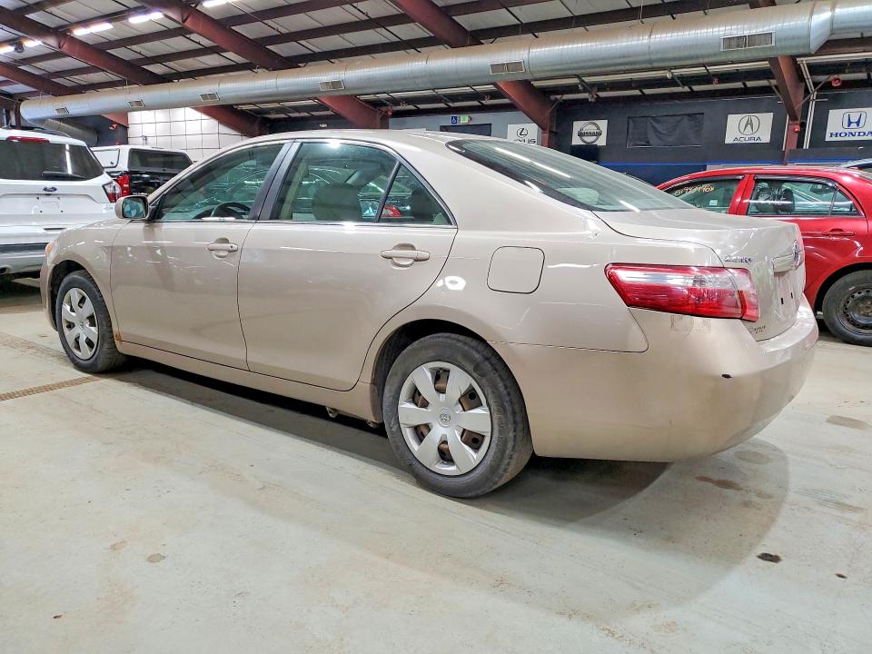 51942486 :رقم المزاد ، 4T1BE46K47U104550 vin ، 2007 Toyota Camry مزاد بيع