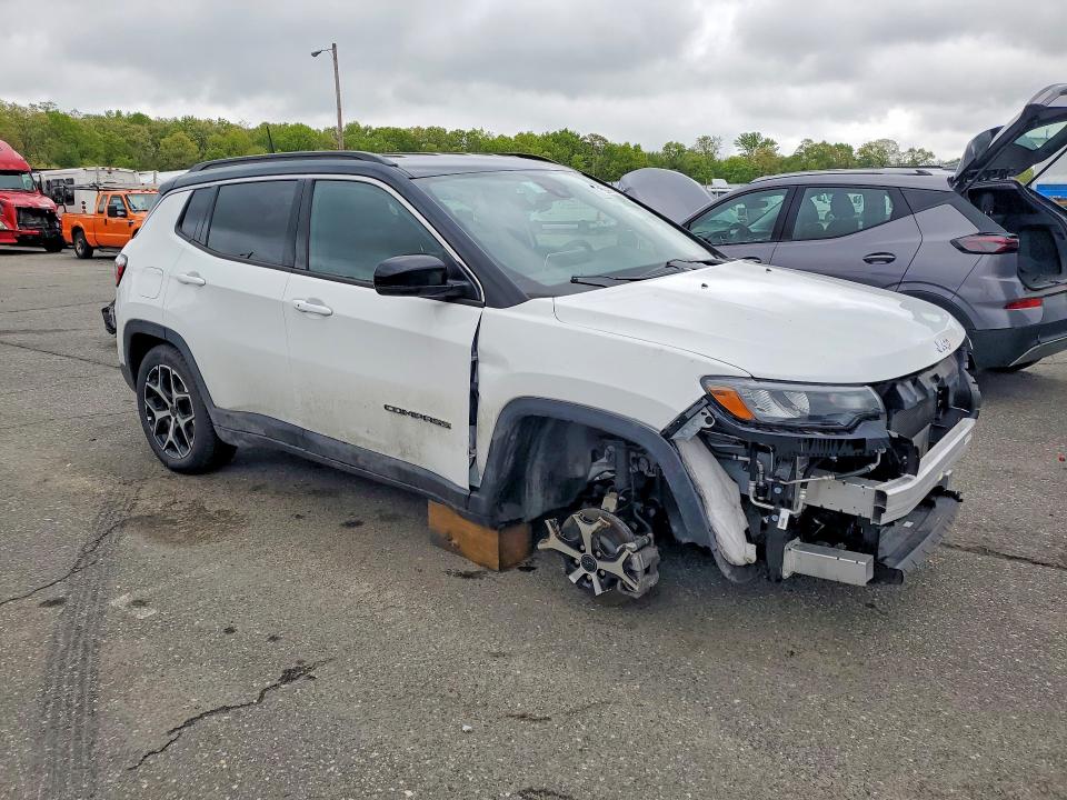 Продаж на аукціоні авто 2025 Jeep Compass, vin: 3C4NJDCN8ST599852, номер лоту: 51833816