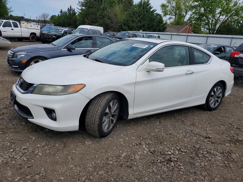 50553826 :رقم المزاد ، 1HGCT1B85DA011915 vin ، 2013 Honda Accord مزاد بيع