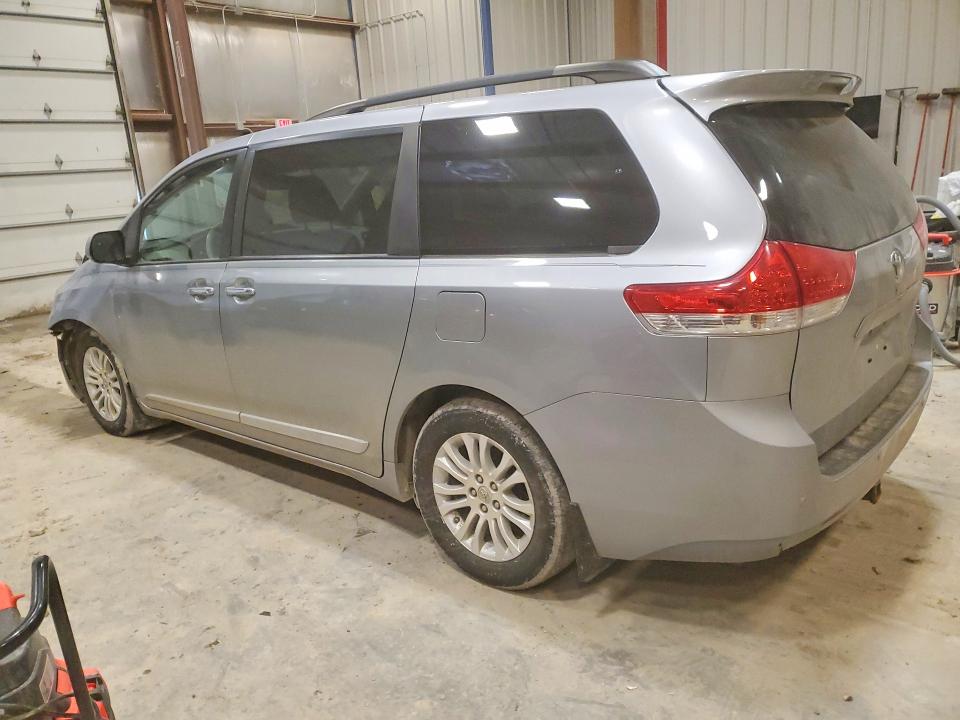 Продаж на аукціоні авто 2014 Toyota Sienna, vin: 5TDYK3DC1ES485157, номер лоту: 47958706