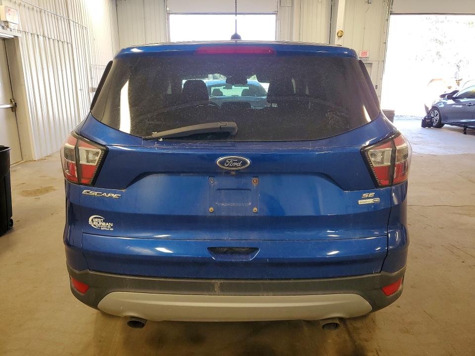 51343416 :رقم المزاد ، 1FMCU9GD6HUC26042 vin ، 2017 Ford Escape مزاد بيع