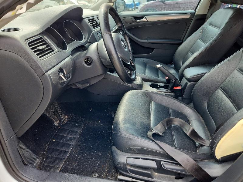50177866 :رقم المزاد ، 3VWDB7AJ7HM308316 vin ، 2017 Volkswagen Jetta مزاد بيع