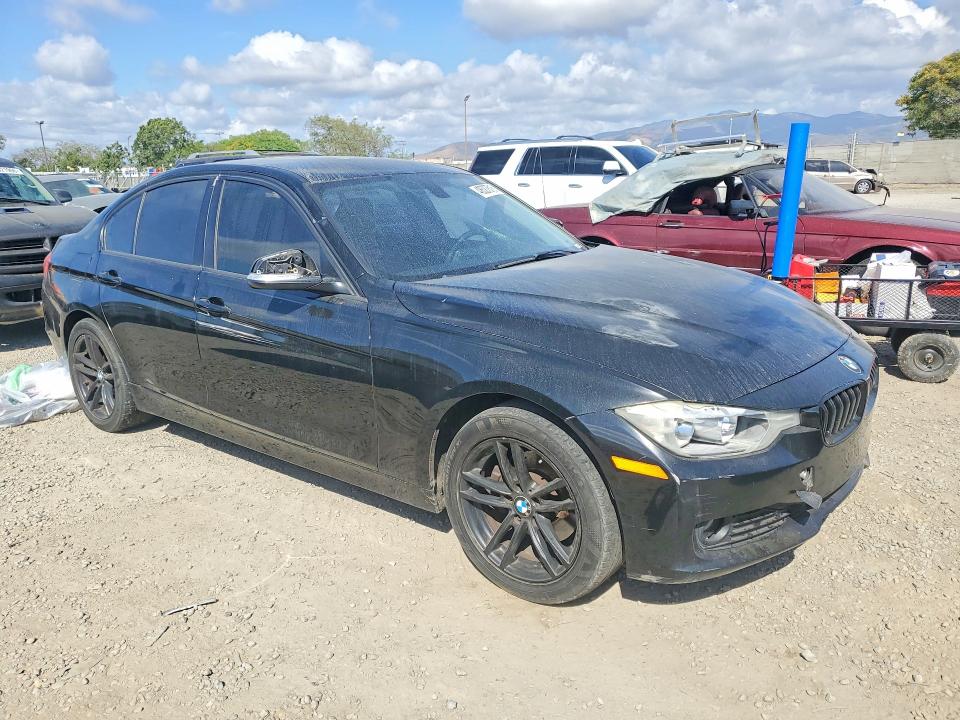 2015 Bmw 320i მანქანა იყიდება აუქციონზე, vin: WBA3B1C52FK135821, აუქციონის ნომერი: 48527516