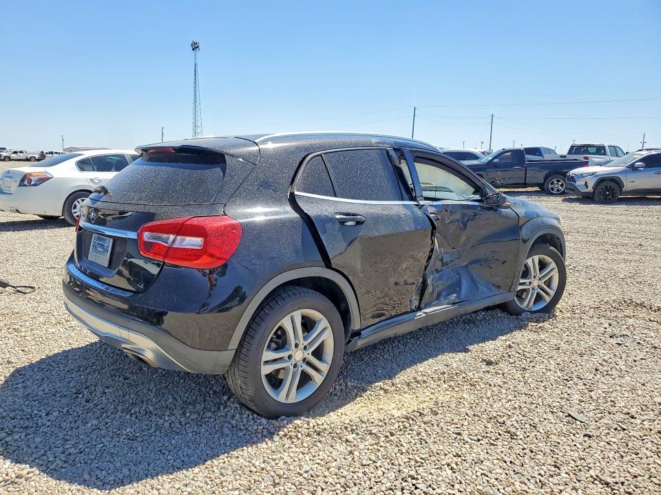 49171916 :رقم المزاد ، WDCTG4EB0GJ270841 vin ، 2016 Mercedes-benz Gla مزاد بيع