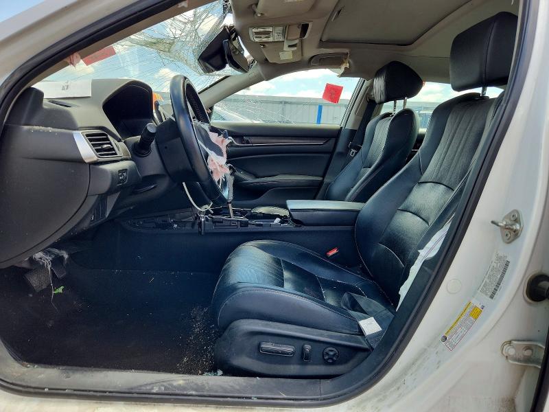 51405036 :رقم المزاد ، 1HGCV1F56JA042175 vin ، 2018 Honda Accord مزاد بيع