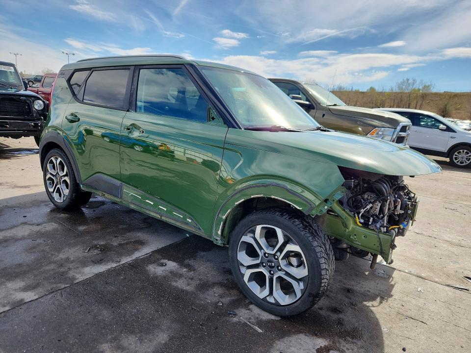 2021 Kia Soul მანქანა იყიდება აუქციონზე, vin: KNDJ23AU6M7127432, აუქციონის ნომერი: 49107006