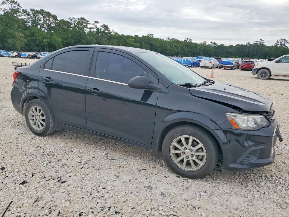 50468626 :رقم المزاد ، 1G1JD5SH1J4137931 vin ، 2018 Chevrolet Sonic مزاد بيع