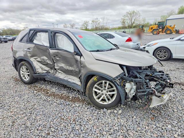 Продажа на аукционе авто 2015 Kia Sorento, vin: 5XYKT3A6XFG565394, номер лота: 49093946