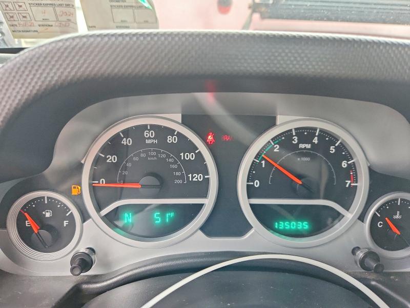 51381486 :رقم المزاد ، 1J4BA3H10AL166162 vin ، 2010 Jeep Wrangler Unlimited مزاد بيع