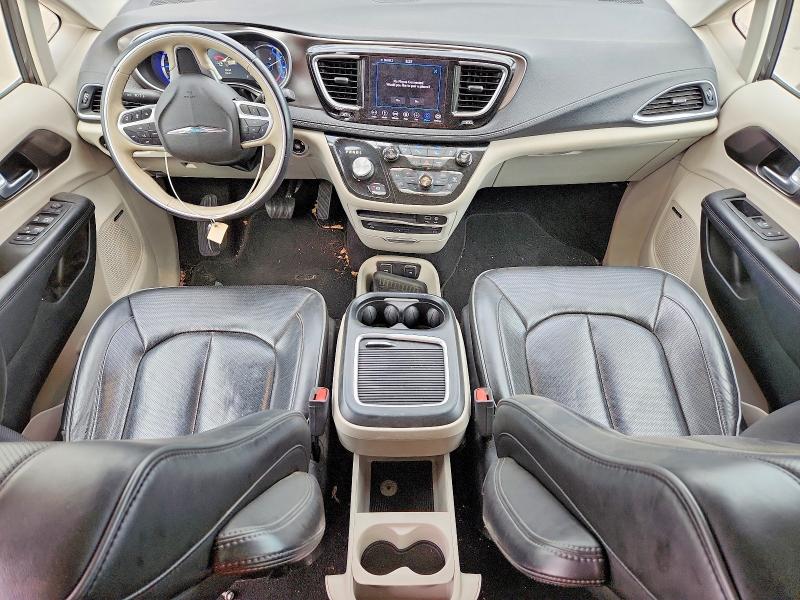 45887406 :رقم المزاد ، 2C4RC1N73JR157717 vin ، 2018 Chrysler Pacifica مزاد بيع