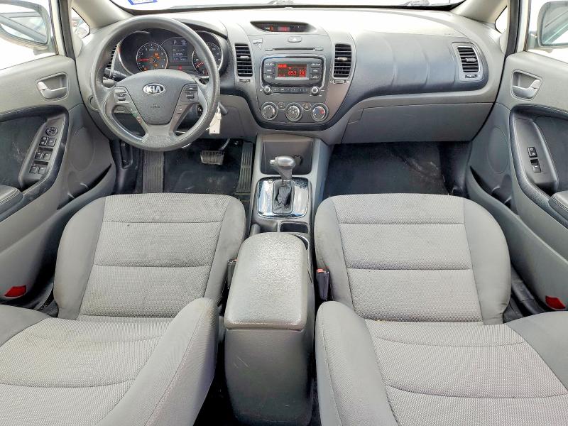 2017 Kia Forte მანქანა იყიდება აუქციონზე, vin: 3KPFK4A75HE015281, აუქციონის ნომერი: 48799626