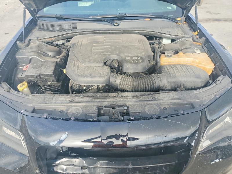 48616036 :رقم المزاد ، 2C3CCAAGXKH582441 vin ، 2019 Chrysler 300 مزاد بيع