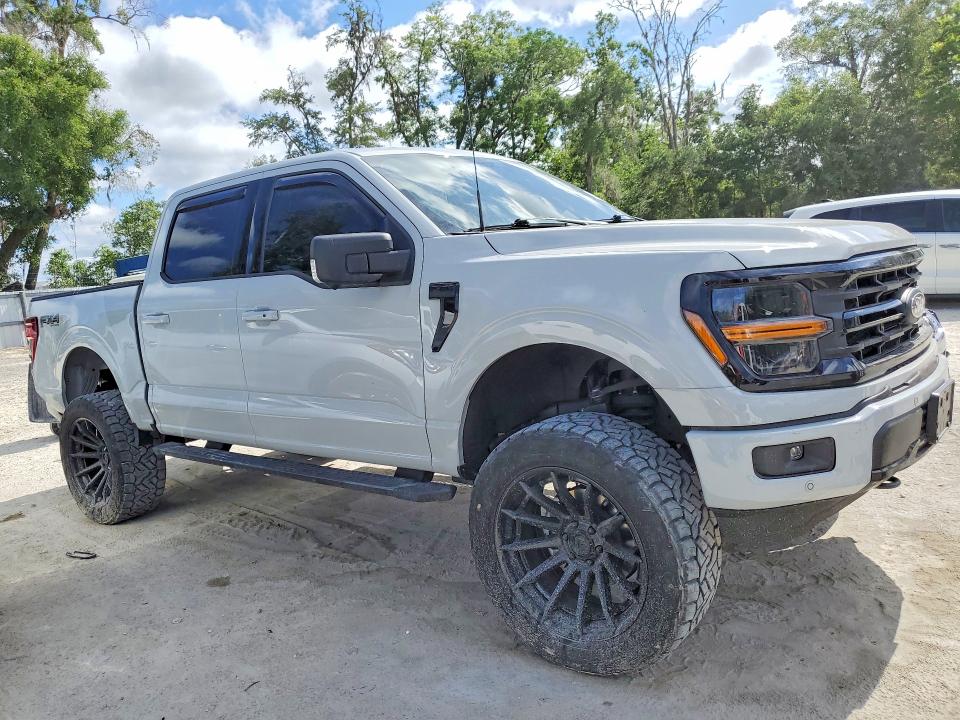 Продаж на аукціоні авто 2024 Ford F150, vin: 1FTFW3L55RKE29749, номер лоту: 49217396