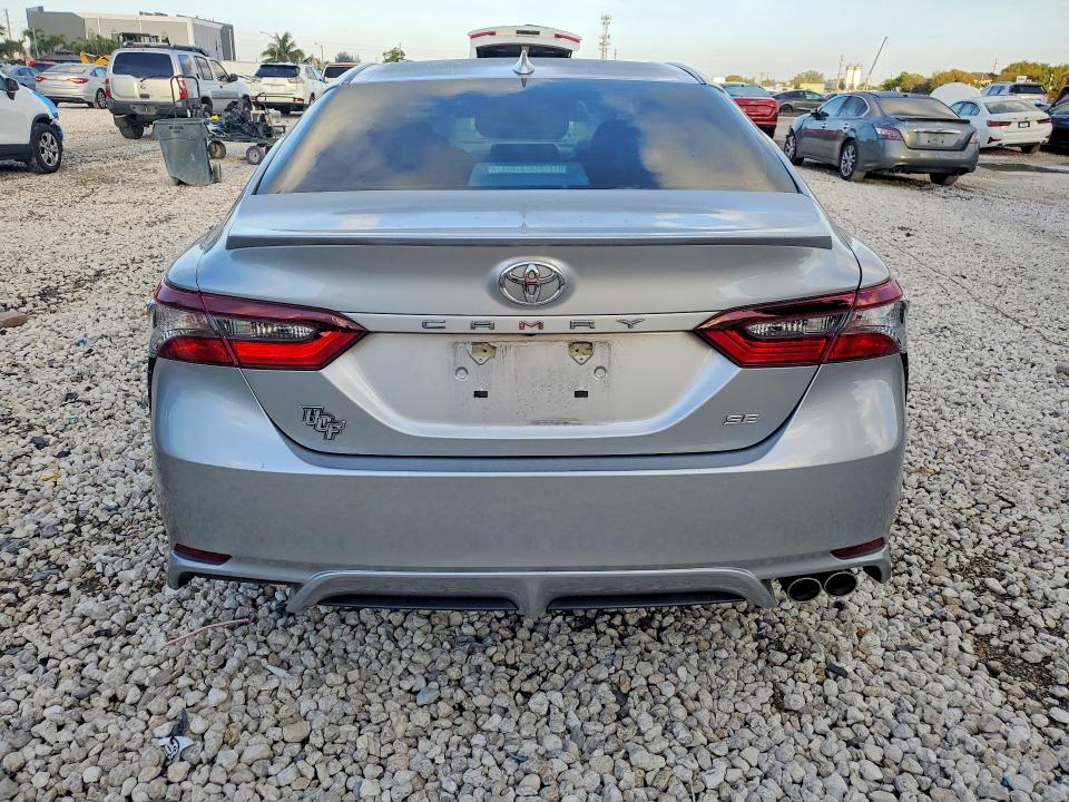 Продаж на аукціоні авто 2022 Toyota Camry, vin: 4T1S11AK2NU685822, номер лоту: 48194426