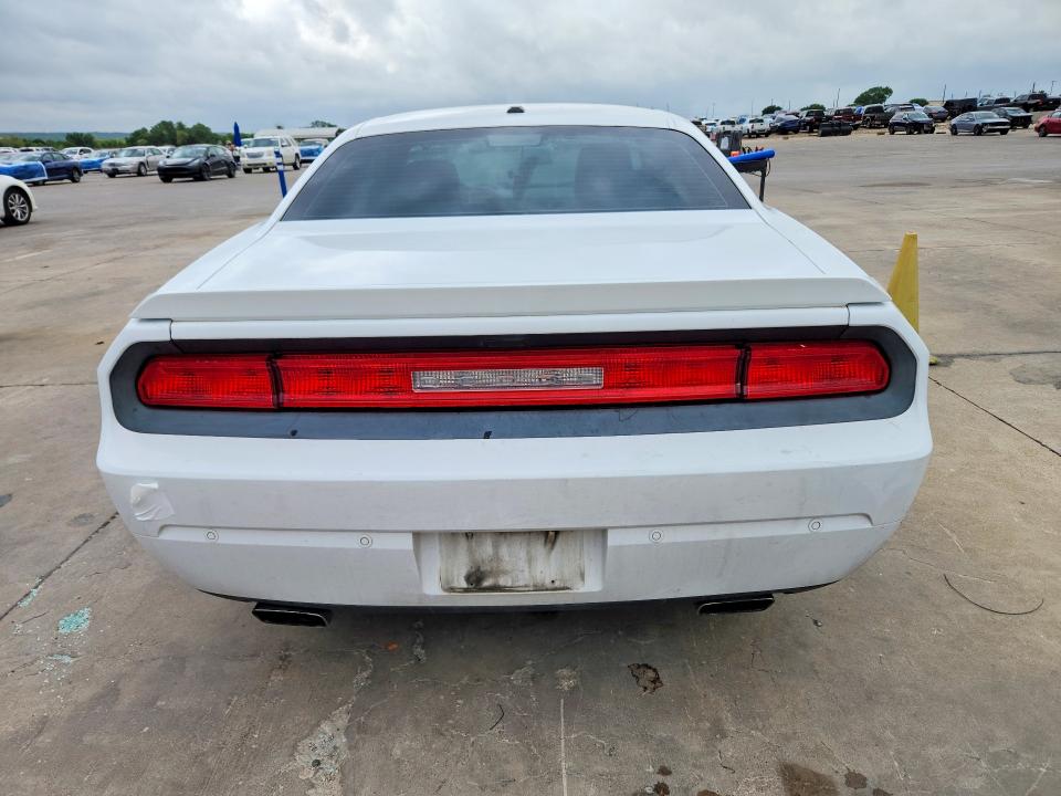 2014 Dodge Challenger მანქანა იყიდება აუქციონზე, vin: 2C3CDYBTXEH313880, აუქციონის ნომერი: 48141716