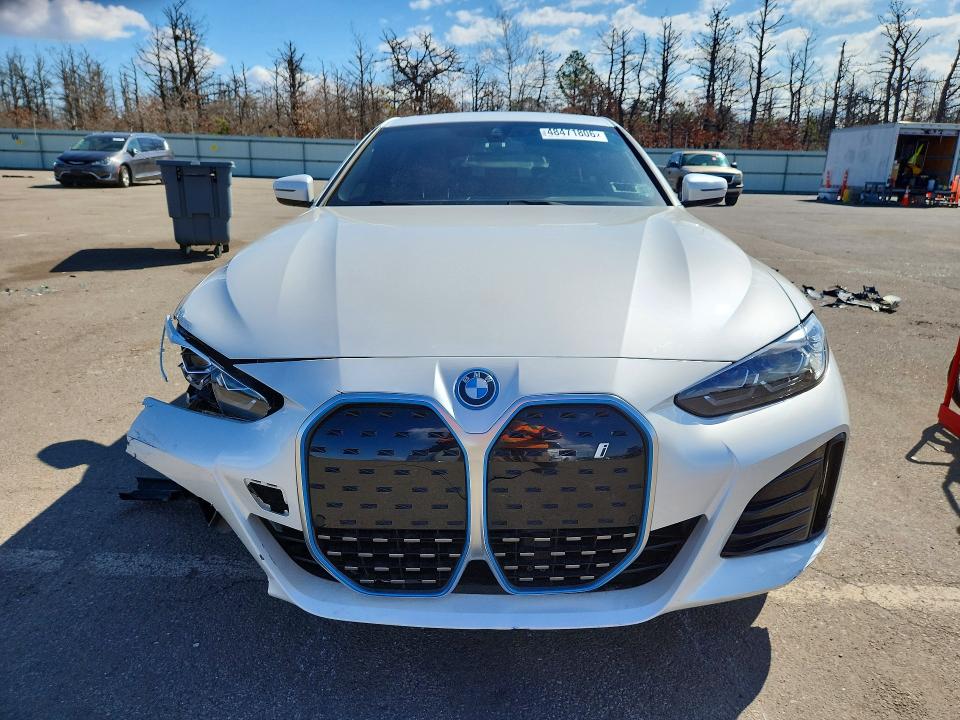 48471806 :رقم المزاد ، WBY73AW01NFM89305 vin ، 2022 Bmw I4 مزاد بيع