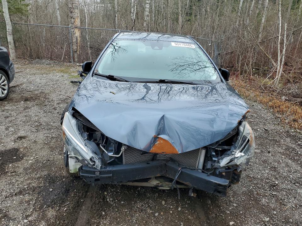 2018 Toyota Corolla მანქანა იყიდება აუქციონზე, vin: 2T1BURHE8JC061251, აუქციონის ნომერი: 50419486