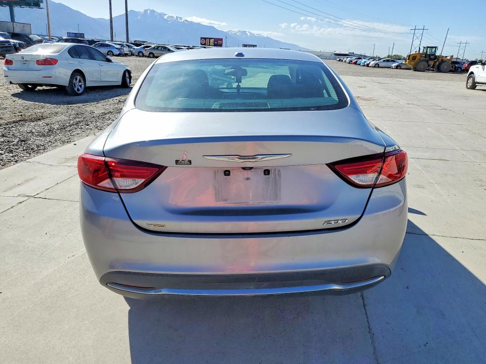 Продажа на аукционе авто 2015 Chrysler 200, vin: 1C3CCCAB8FN692188, номер лота: 50683436