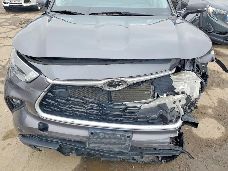 Aukcja sprzedaży 2022 Toyota Highlander, vin: 5TDZZRAH2NS098345, numer aukcji: 49378536