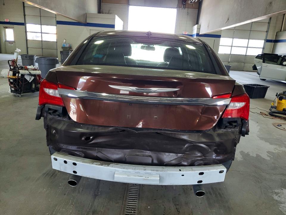 Продажа на аукционе авто 2013 Chrysler 200, vin: 1C3CCBCG8DN653178, номер лота: 50296096
