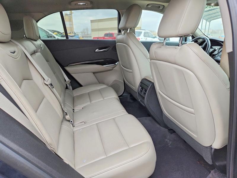 2019 Cadillac Xt4 მანქანა იყიდება აუქციონზე, vin: 1GYFZDR45KF132713, აუქციონის ნომერი: 48648316