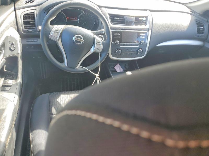 Продаж на аукціоні авто 2018 Nissan Altima, vin: 1N4AL3AP6JC209757, номер лоту: 49136916