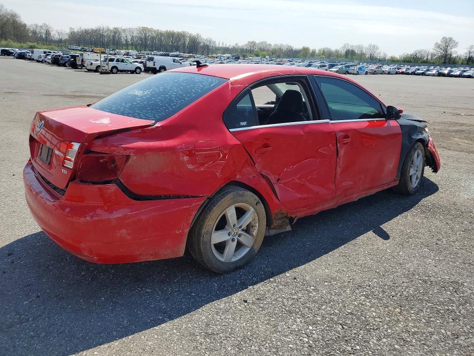 Продажа на аукционе авто 2012 Volkswagen Jetta, vin: 3VWLL7AJ0CM370674, номер лота: 50824316