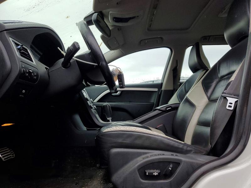 49843486 :رقم المزاد ، YV1982BW7A1136239 vin ، 2010 Volv V70 مزاد بيع