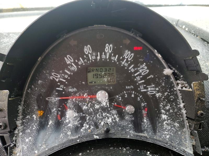 49860926 :رقم المزاد ، 3VWBB21CX2M428128 vin ، 2002 Volkswagen New Beetle مزاد بيع