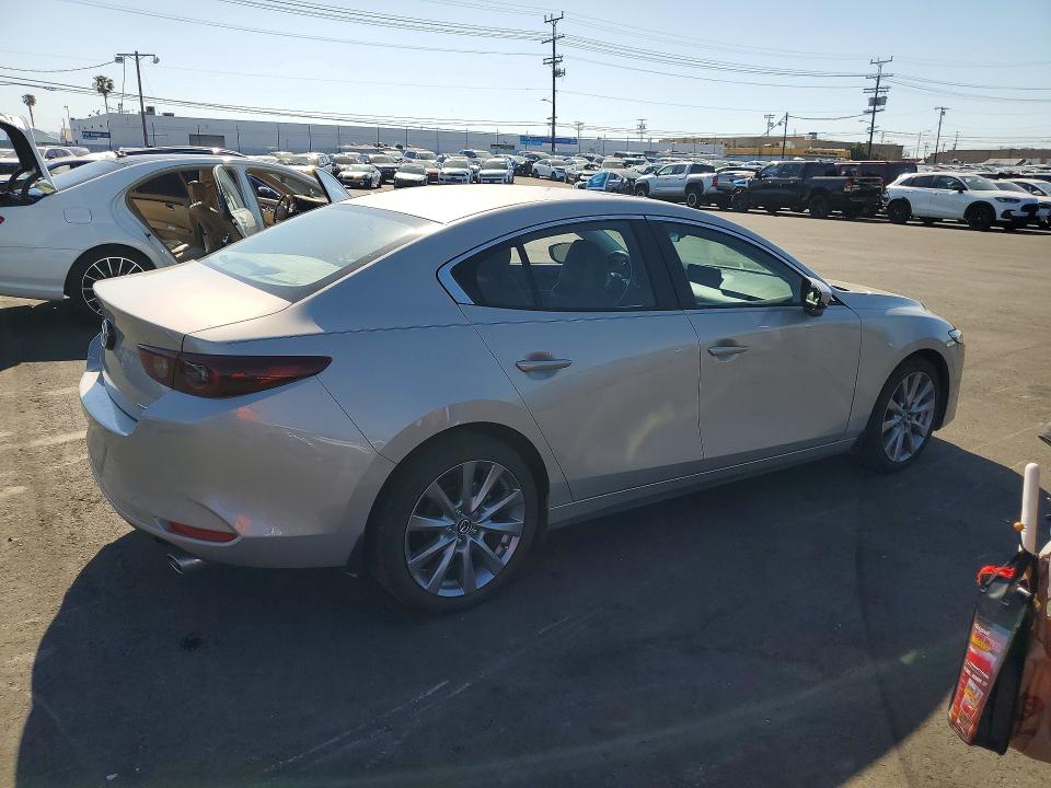 Продажа на аукционе авто 2023 Mazda 3, vin: 3MZBPACM7PM380757, номер лота: 48855826