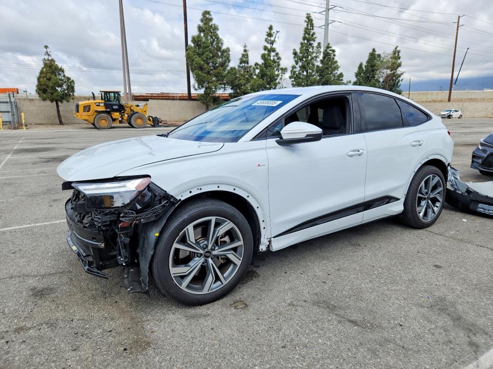 Продажа на аукционе авто 2024 Audi Q4 E-tron, vin: WA13UBFZ3RP057925, номер лота: 49658006
