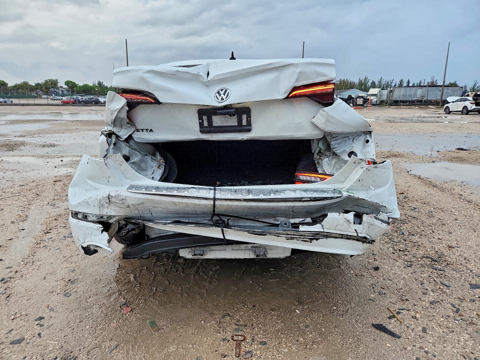 Продажа на аукционе авто 2019 Volkswagen Jetta, vin: 3VWEB7BU7KM241639, номер лота: 48924816