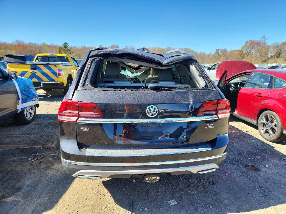 51264576 :رقم المزاد ، 1V2NR2CA8KC505232 vin ، 2019 Volkswagen Atlas مزاد بيع