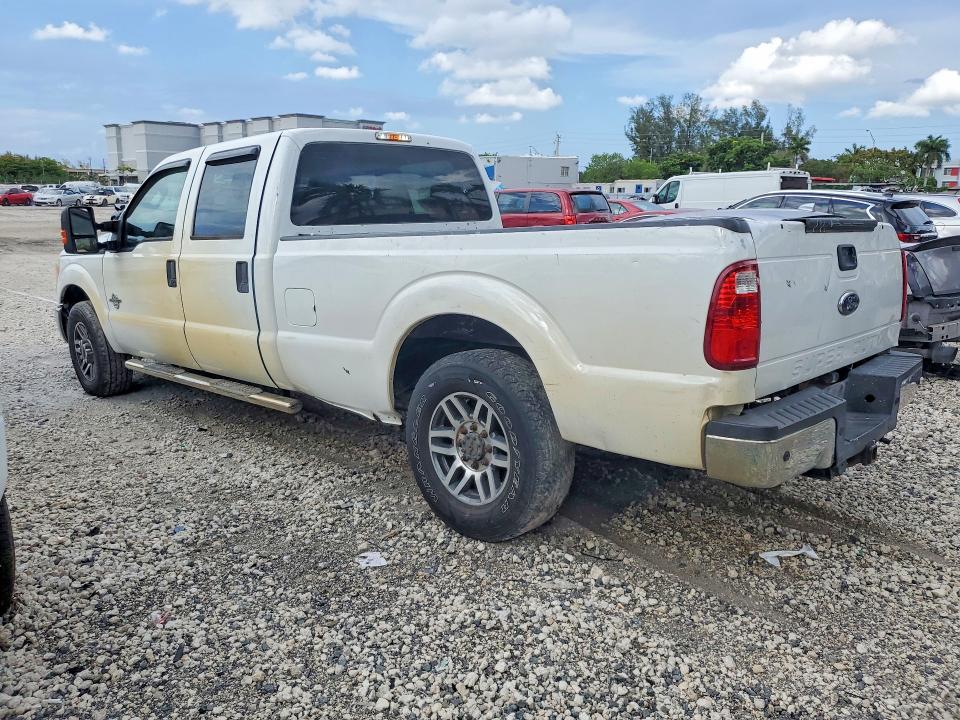 51458876 :رقم المزاد ، 1FT7W3AT8FEB95218 vin ، 2015 Ford F350 مزاد بيع