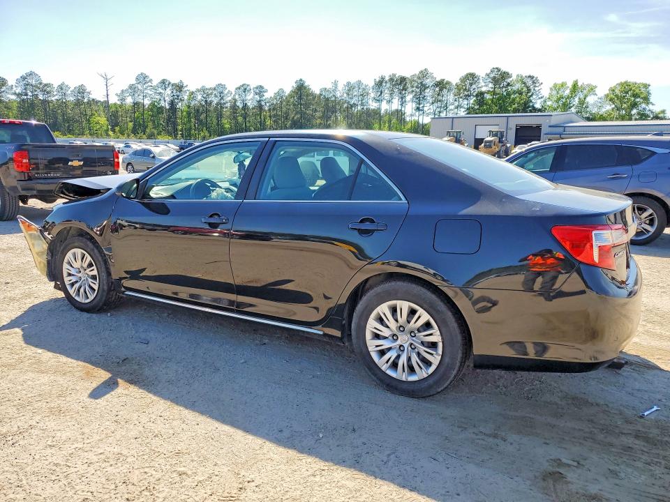 49947586 :رقم المزاد ، 4T4BF1FK8ER410861 vin ، 2014 Toyota Camry مزاد بيع