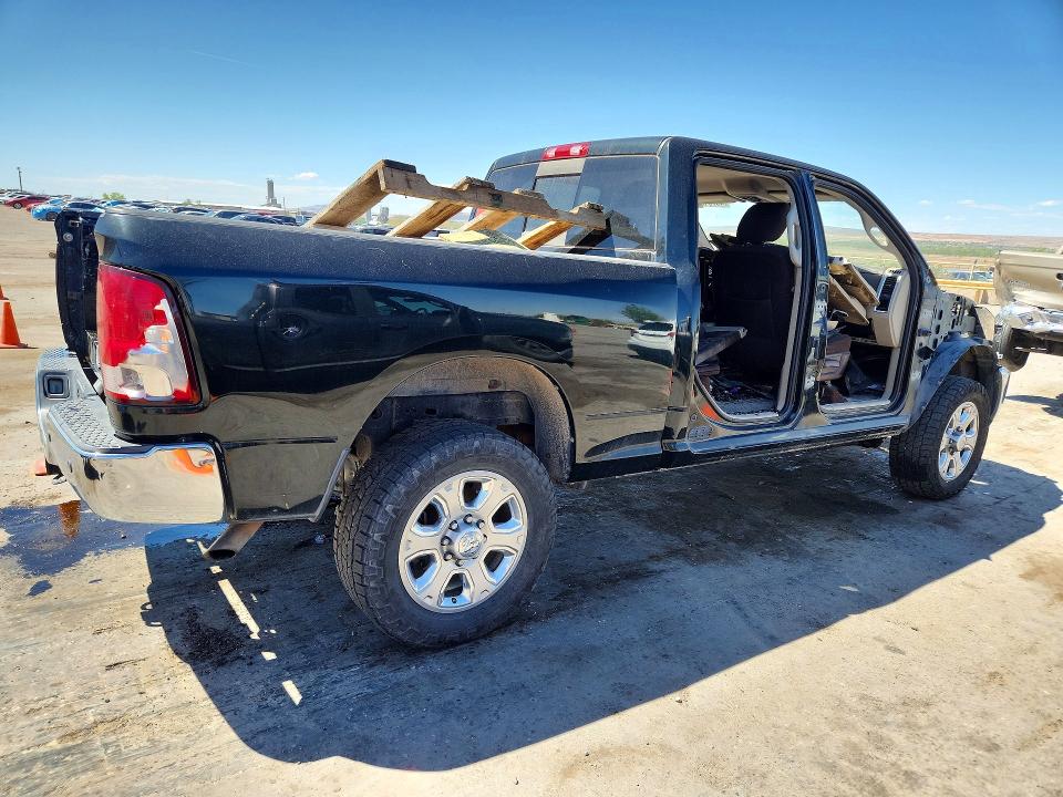 48794936 :رقم المزاد ، 3C6TR5DT4FG545893 vin ، 2015 Ram 2500 مزاد بيع
