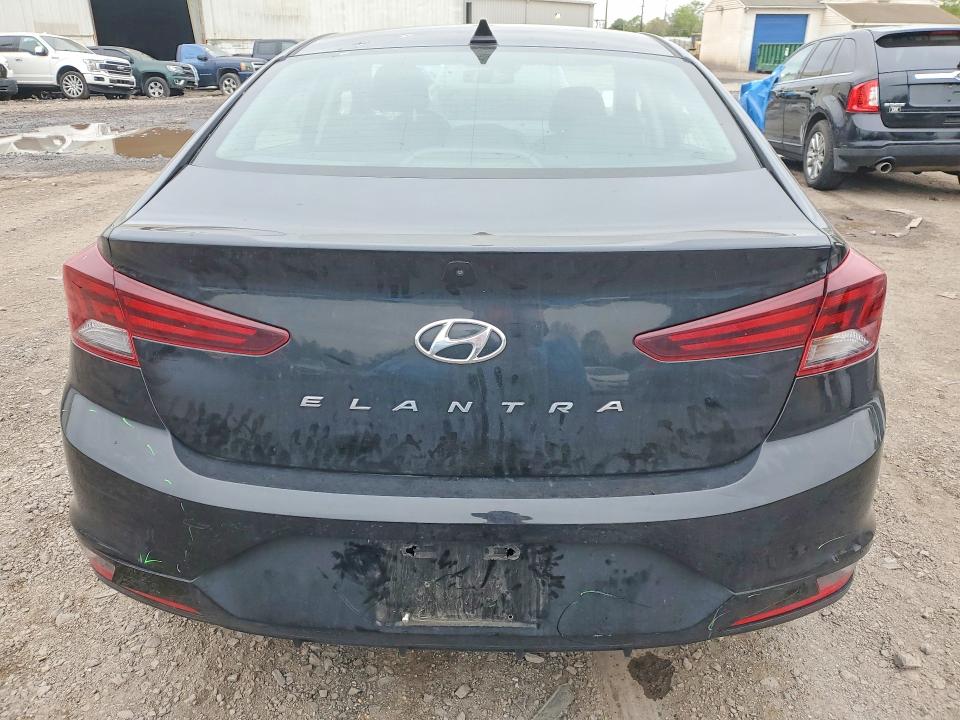 51139956 :رقم المزاد ، 5NPD84LFXKH403569 vin ، 2019 Hyundai Elantra مزاد بيع